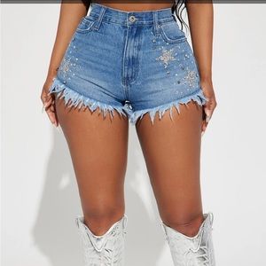 Fashion Nova Super Nova Frayed Denim Shorts-Medium Blue Wash